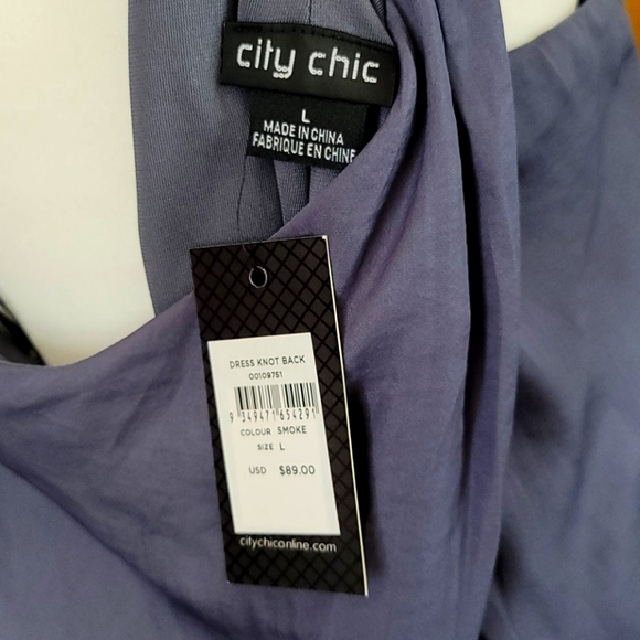 City Chic - L /Size 20, Gray Maxi Dress - Picture 3 of 3